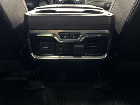 Used 2021 GMC Sierra 1500 SLT w/ SLT Premium Plus Package AWD/4WD image 16