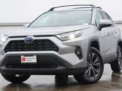 Certified 2024 Toyota RAV4 XLE Premium image 3