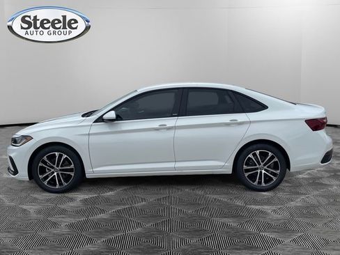 New 2026 Volkswagen Jetta Sport image 2