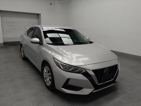 Used 2020 Nissan Sentra S FWD image 13