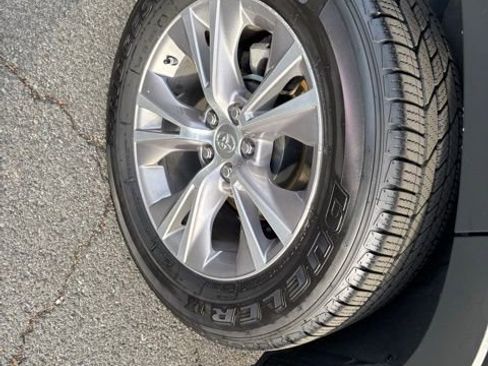 Used 2015 Toyota Highlander Plus image 33