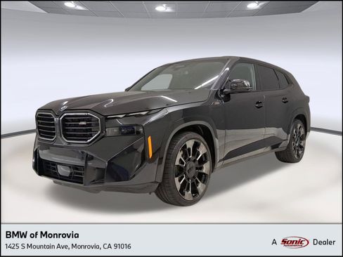 Certified 2023 BMW XM AWD/4WD image 1