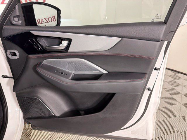 Used 2025 Acura MDX A-Spec AWD/4WD image 32
