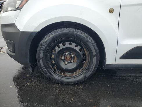 Used 2020 Ford Transit Connect XL image 9