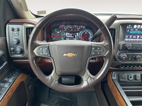 Used 2018 Chevrolet Silverado 2500 High Country w/ Duramax Plus Package image 12