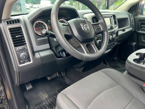 Used 2019 RAM 1500 Express w/ Express Value Package AWD/4WD image 13
