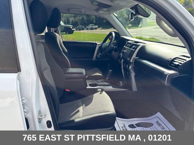 Used 2024 Toyota 4Runner SR5 AWD/4WD image 16