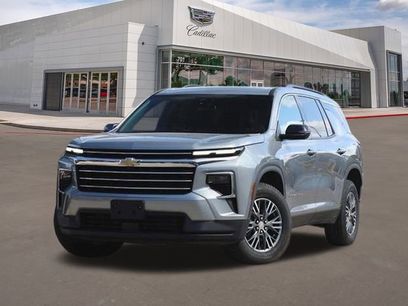 Used 2024 Chevrolet Traverse LT