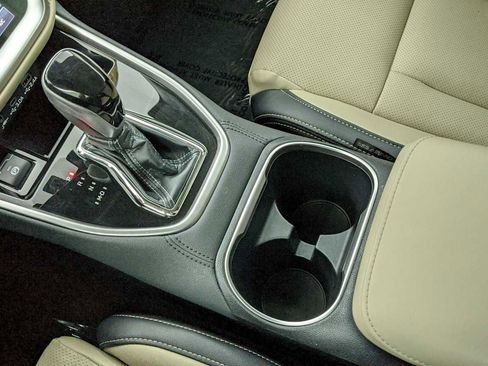 Certified 2023 Subaru Outback Limited XT image 26