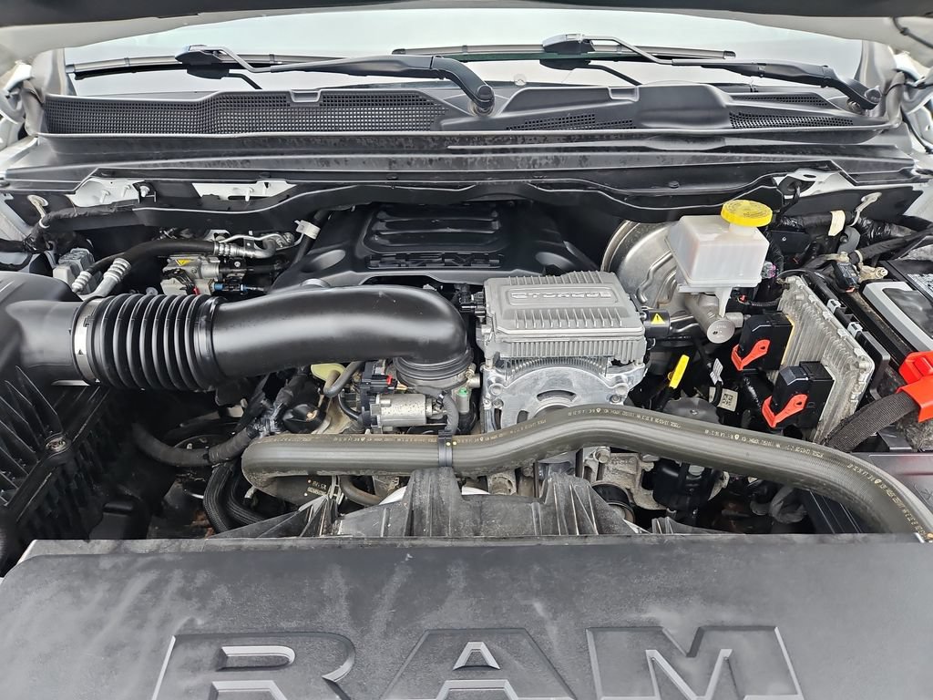 Used 2020 RAM 1500 Laramie AWD/4WD image 37