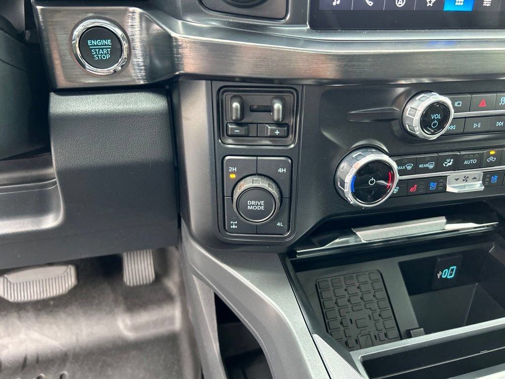 Used 2025 Ford F250 Lariat w/ Lariat Ultimate Package AWD/4WD image 18