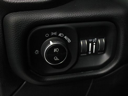 Used 2019 RAM 3500 Laramie image 8