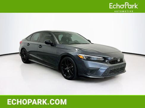 Used 2022 Honda Civic Sport image 1
