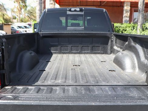 Used 2024 RAM 3500 Tradesman w/ Chrome Appearance Group AWD/4WD image 8
