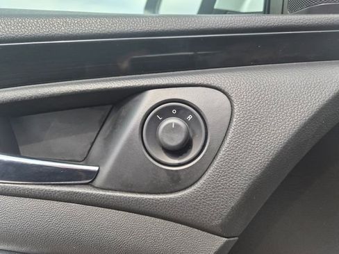 Used 2012 Buick Regal Leather FWD image 15