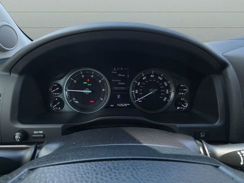 Used 2016 Toyota Land Cruiser w/ Four Season Floor Mat Package image 21