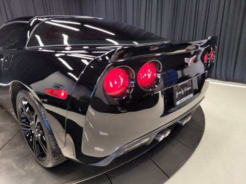 Used 2007 Chevrolet Corvette Coupe image 44