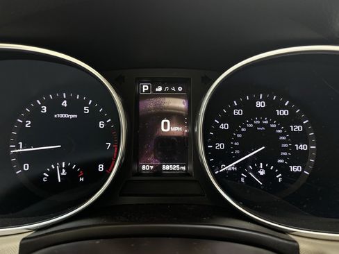 Used 2017 Hyundai Santa Fe Sport image 7