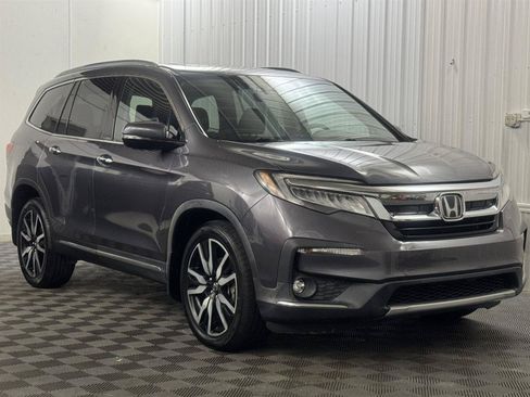 Used 2020 Honda Pilot Touring image 6