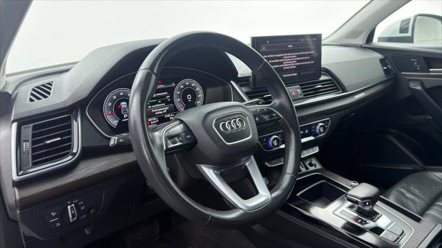 Used 2023 Audi Q5 2.0T Premium Plus w/ Premium Plus Package AWD/4WD image 24