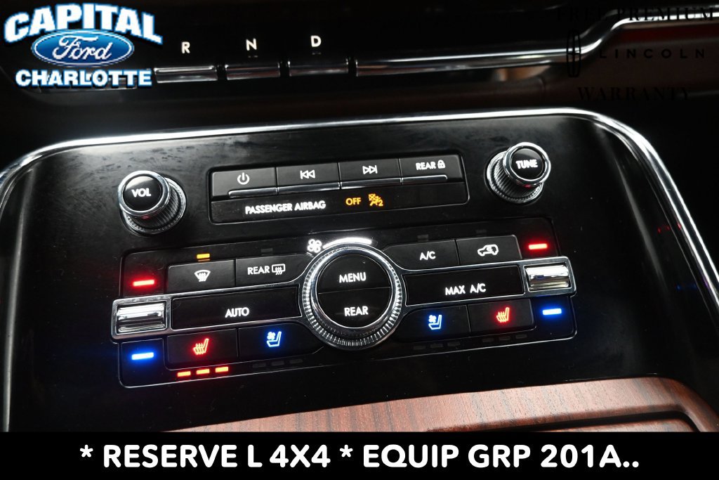 Used 2023 Lincoln Navigator L Reserve AWD/4WD image 17