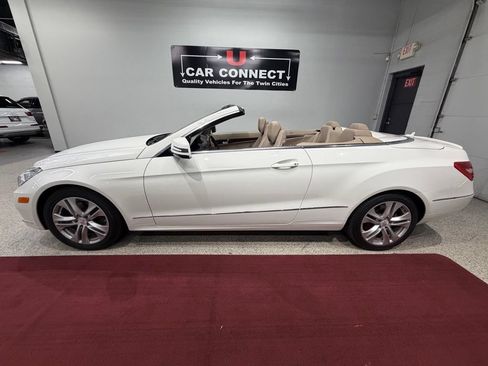 Used 2011 Mercedes-Benz E 350 Cabriolet image 17