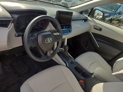 Used 2023 Toyota Corolla Cross L AWD/4WD image 15