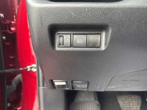 Used 2023 Toyota RAV4 XLE image 18