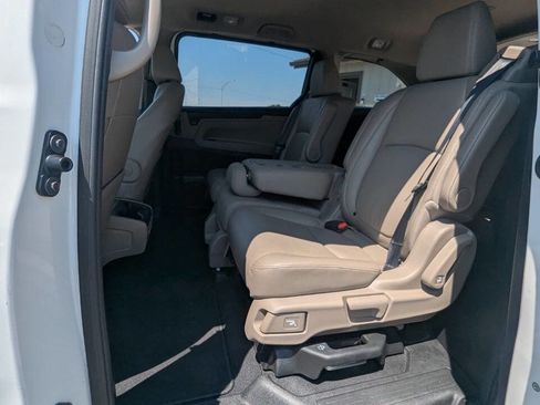 Used 2018 Honda Odyssey EX-L image 24