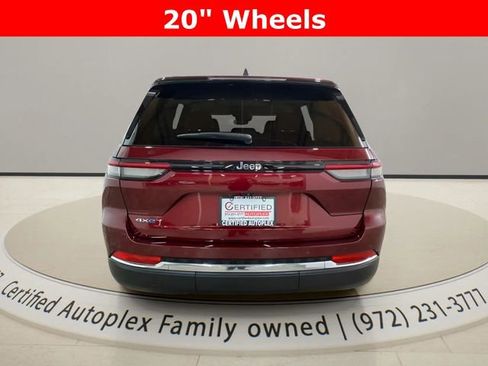 Used 2022 Jeep Grand Cherokee Limited 4xe AWD/4WD image 4