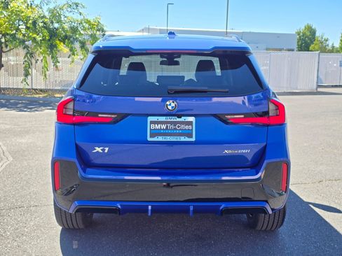 New 2026 BMW X1 xDrive28i w/ Technology Package AWD/4WD image 5