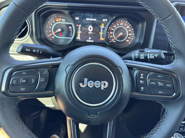 Used 2026 Jeep Wrangler Unlimited Rubicon AWD/4WD image 23