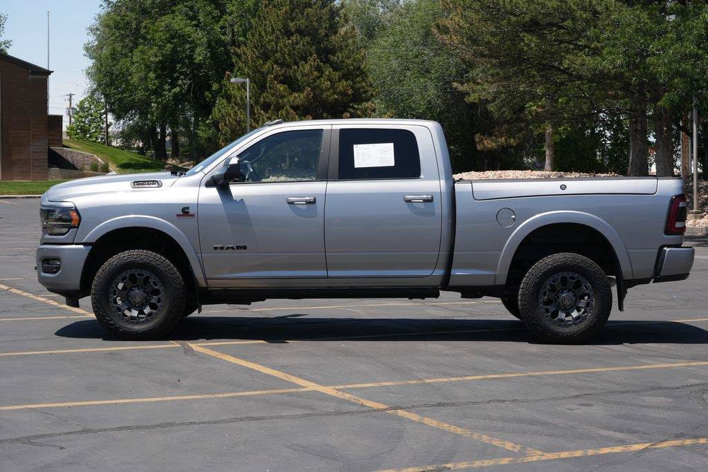 Used 2022 RAM 2500 Limited AWD/4WD image 2