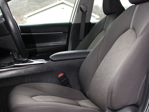 Used 2024 Toyota Camry LE image 16