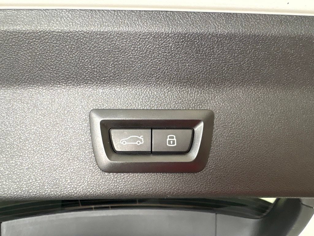 Certified 2023 BMW X3 sDrive30i w/ Convenience Package RWD image 33