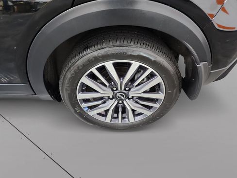 Used 2024 Nissan Kicks SV FWD image 14