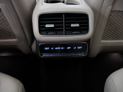 Used 2021 Mercedes-Benz GLS 63 AMG 4MATIC image 30