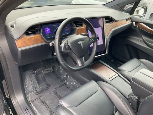 Used 2019 Tesla Model X Long Range AWD/4WD image 6