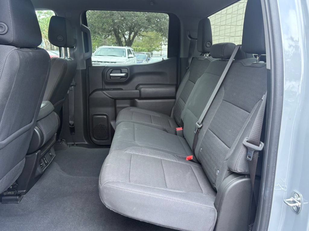 Used 2024 Chevrolet Silverado 1500 Custom w/ Turbomax Blackout Package RWD image 19