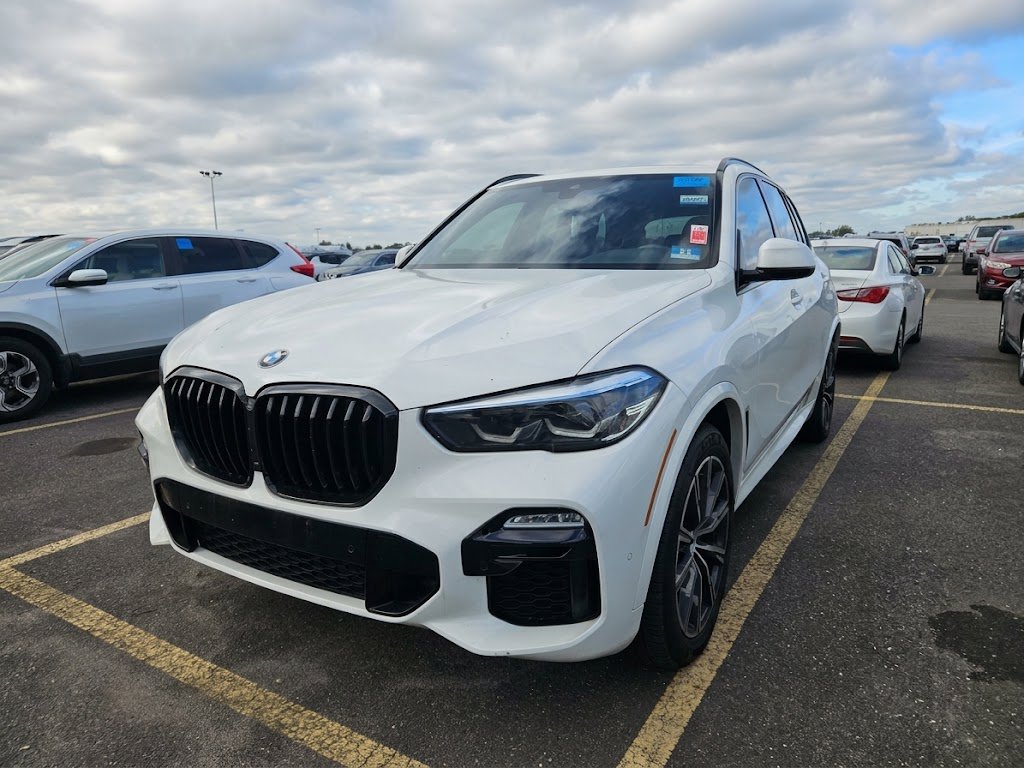 Used 2020 BMW X5 xDrive40i w/ M Sport Package AWD/4WD image 1