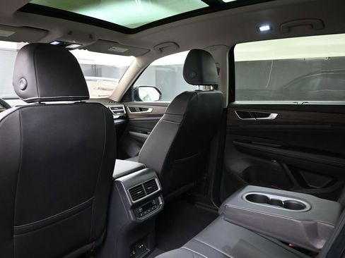 New 2026 Volkswagen Atlas SEL AWD/4WD image 19