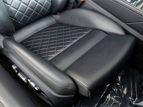 Used 2023 Audi R8 V10 performance image 36