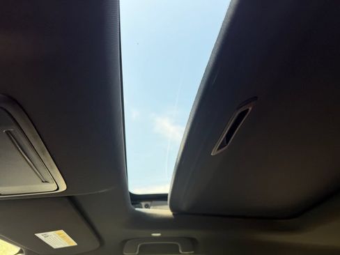 Certified 2025 Honda CR-V Sport-L image 30