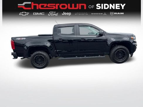 Used 2022 Chevrolet Colorado LT w/ LT Convenience Package AWD/4WD image 6