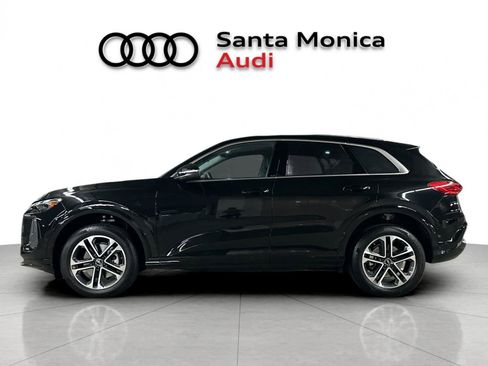 Used 2025 Audi Q5 Premium w/ Convenience Package AWD/4WD image 5