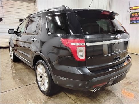 Used 2013 Ford Explorer XLT image 6