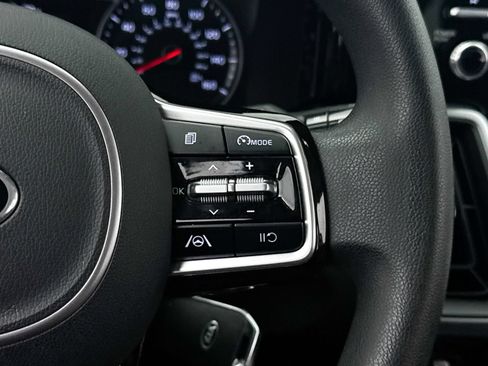 Used 2021 Kia Sorento LX FWD image 30