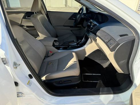 Used 2013 Honda Accord EX-L image 18