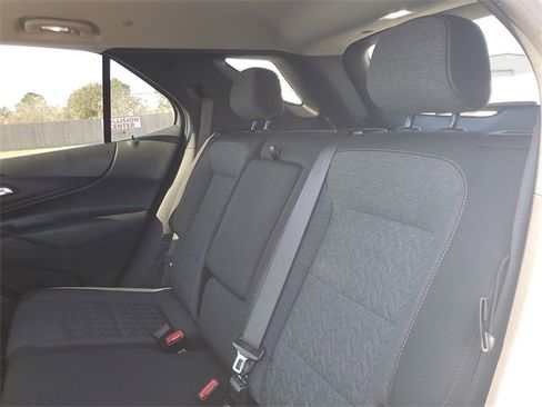 Used 2022 Chevrolet Equinox LT image 10