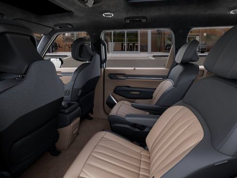 New 2026 Kia EV9 GT-Line AWD/4WD image 18